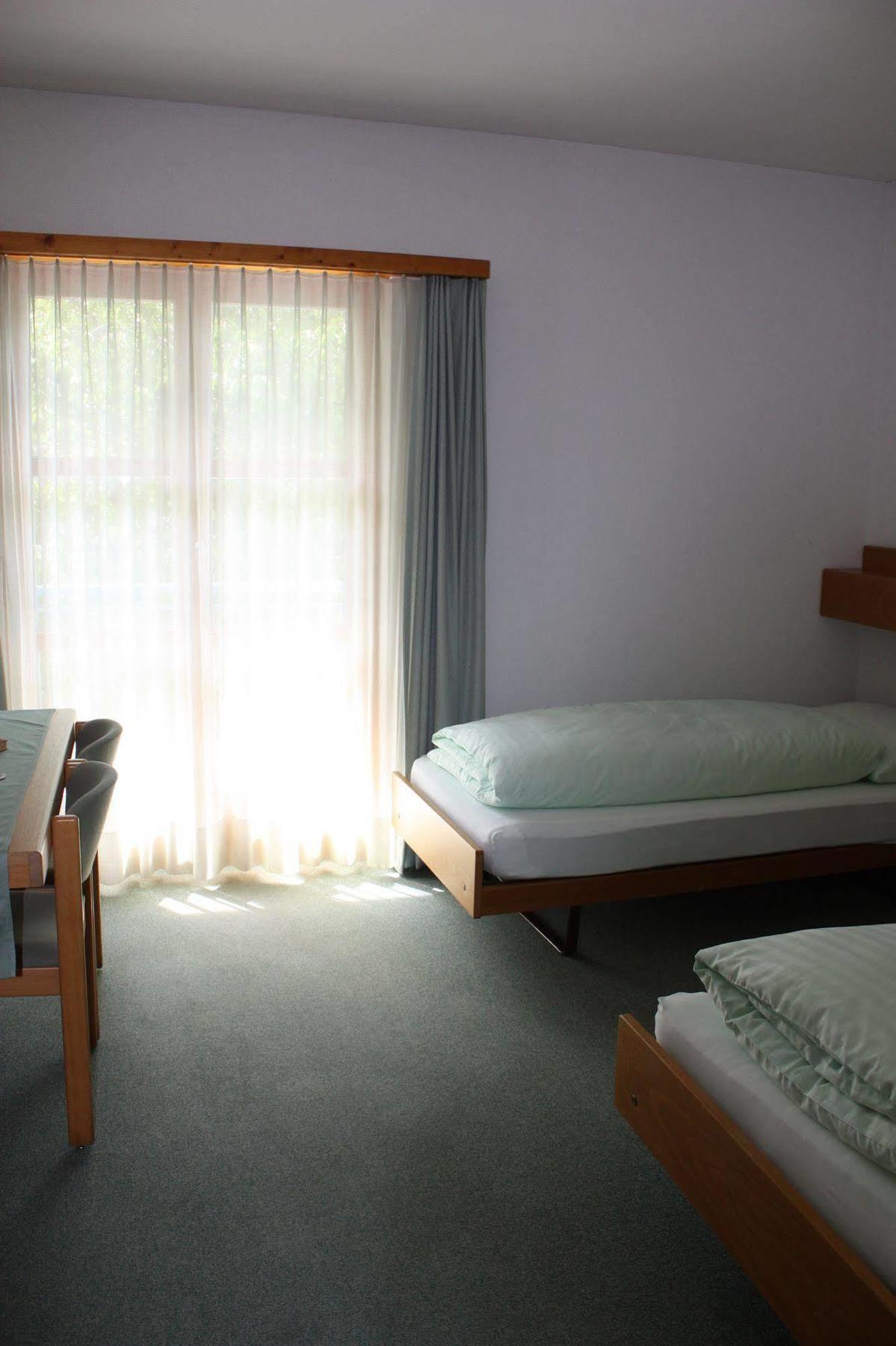 Hotel & Bildungshaus St. Jodern Visp Exterior photo